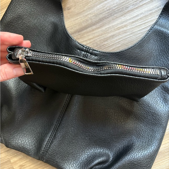Faux leather purse - Picture 5 of 5